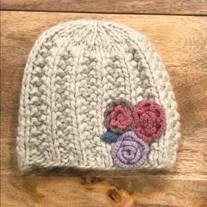 Cute winter beanie!